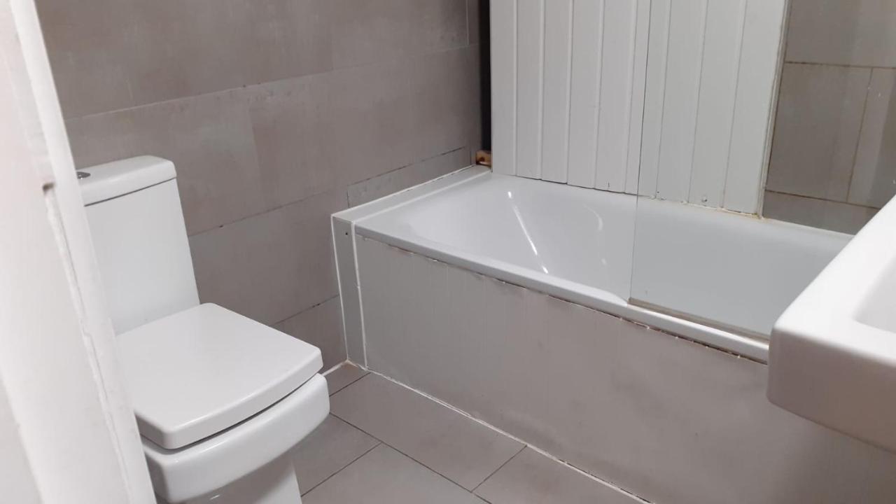 Sw16 Norbury Guesthouse 런던 외부 사진
