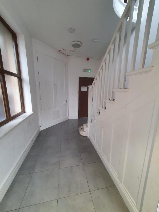 Sw16 Norbury Guesthouse 런던 외부 사진