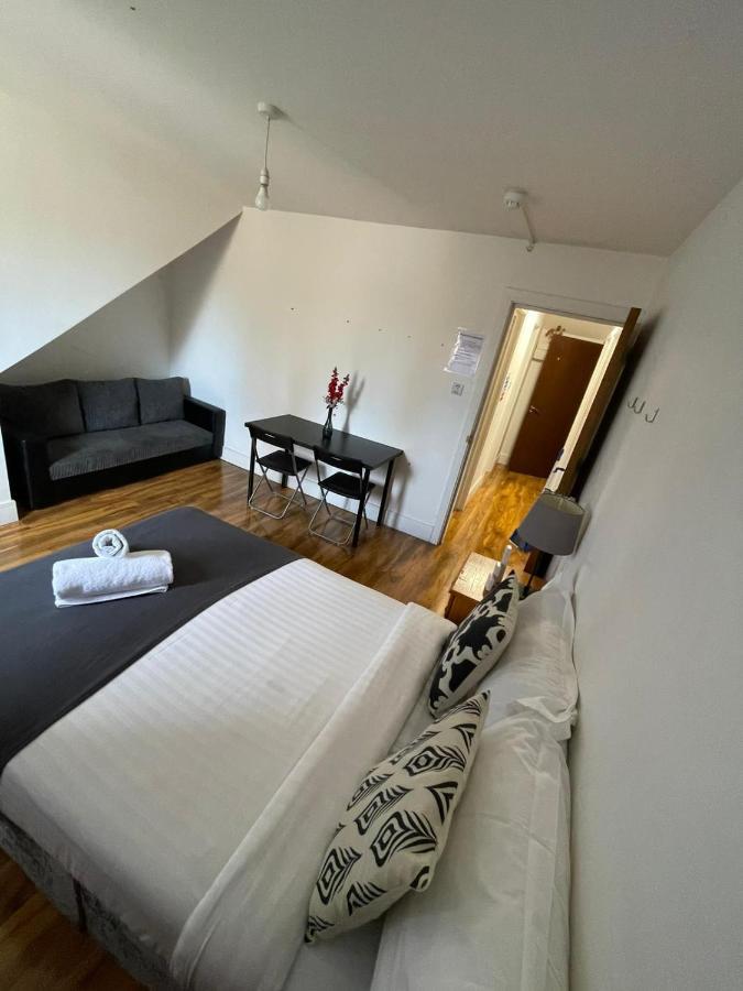 Sw16 Norbury Guesthouse 런던 외부 사진