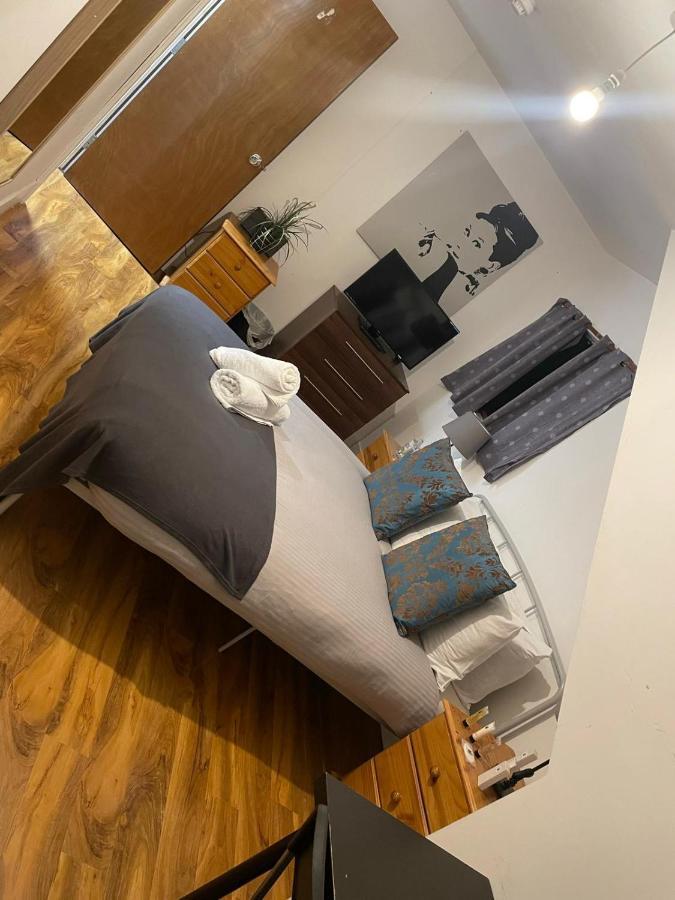 Sw16 Norbury Guesthouse 런던 외부 사진